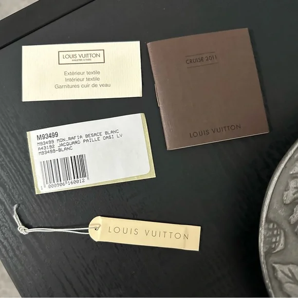 Louis Vuitton Sabia Bouzas PM Monogram Blonde White Shoulder Bag Cruise 2011 - Picture 8 of 15